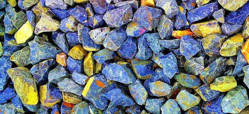 Gravel with interesting colors like blue and yellow